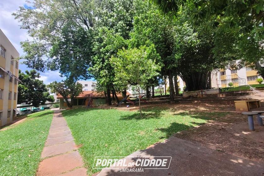 Apartamento para alugar - 59m&sup2; - Zona III
