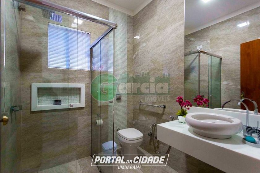 Casa &agrave; venda - 600m&sup2; - Zona II