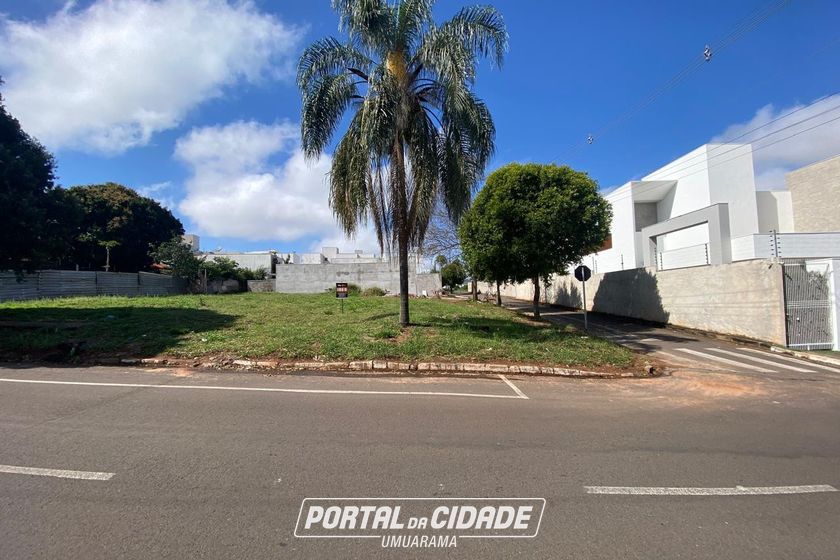 Terreno &agrave; venda - 418m&sup2; - Parque Presidente