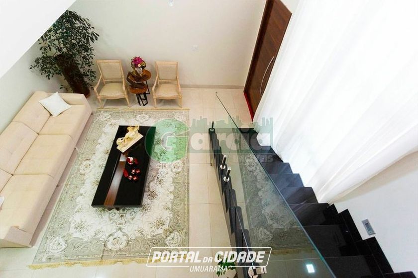 Casa &agrave; venda - 600m&sup2; - Zona II