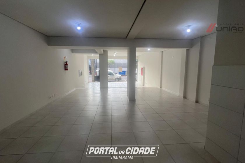 Sal&atilde;o Comercial para alugar - Zona II