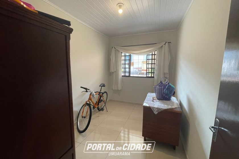 Casa &agrave; venda - 177m&sup2; - JARDIM PETROPOLIS