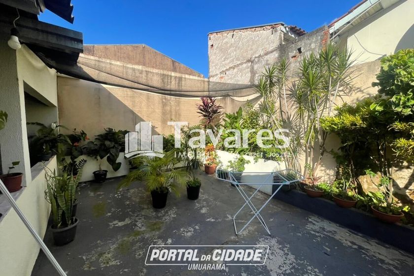 Casa &agrave; venda - 90m&sup2; - Zona VI