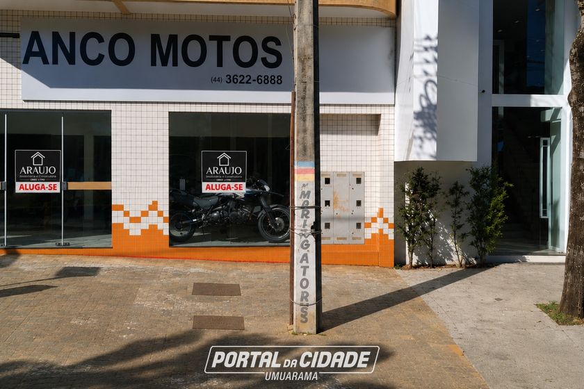 Sala Comercial para alugar - 127m&sup2; - Zona III