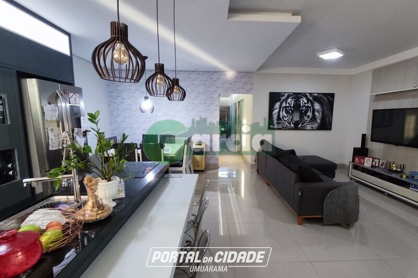 Casa &agrave; venda - 130m&sup2; - Jardim Caravelle