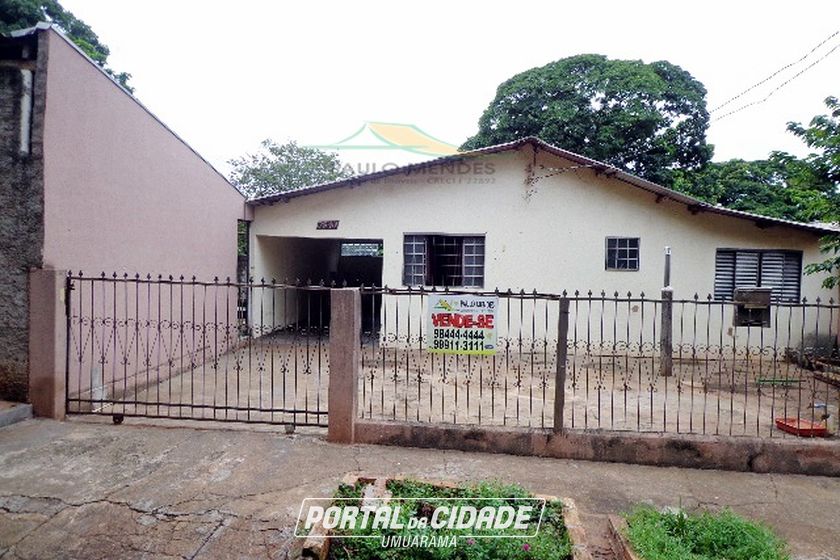 Casa &agrave; venda - 90m&sup2; - CONJUNTO RESIDENCIAL C&Oacute;RREGO LONGE