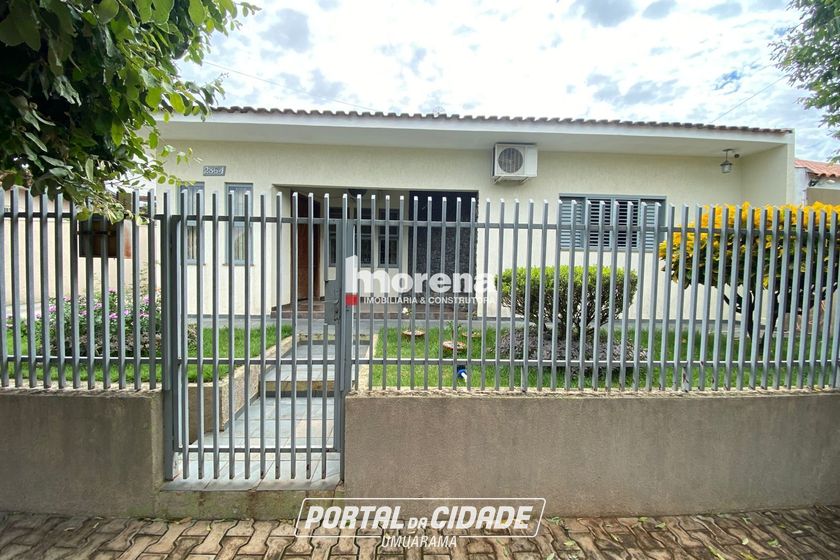 Casa &agrave; venda - 154m&sup2; - Zona V