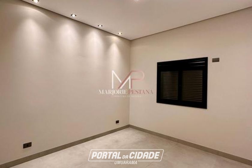 Casa &agrave; venda - 162m&sup2; - Avenida Paran&aacute;