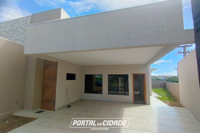 Casa &agrave; venda - 132m&sup2; - Jardim Azal&eacute;ia