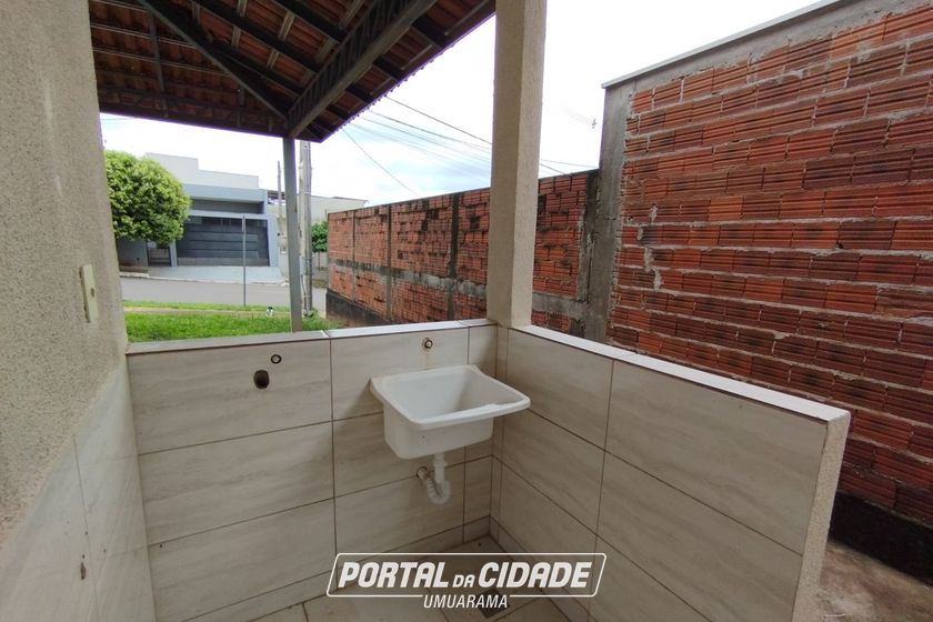 Casa para alugar - 590m&sup2; - ZONA VI