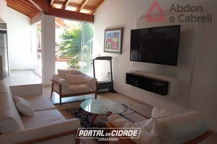 Casa &agrave; venda - 337m&sup2; - Jardim Veleiros