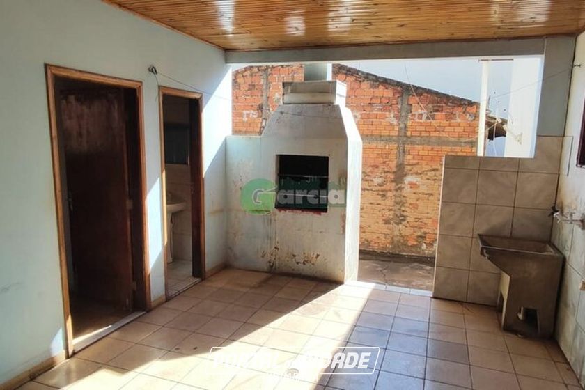 Casa &agrave; venda - 100m&sup2; - Zona I-A