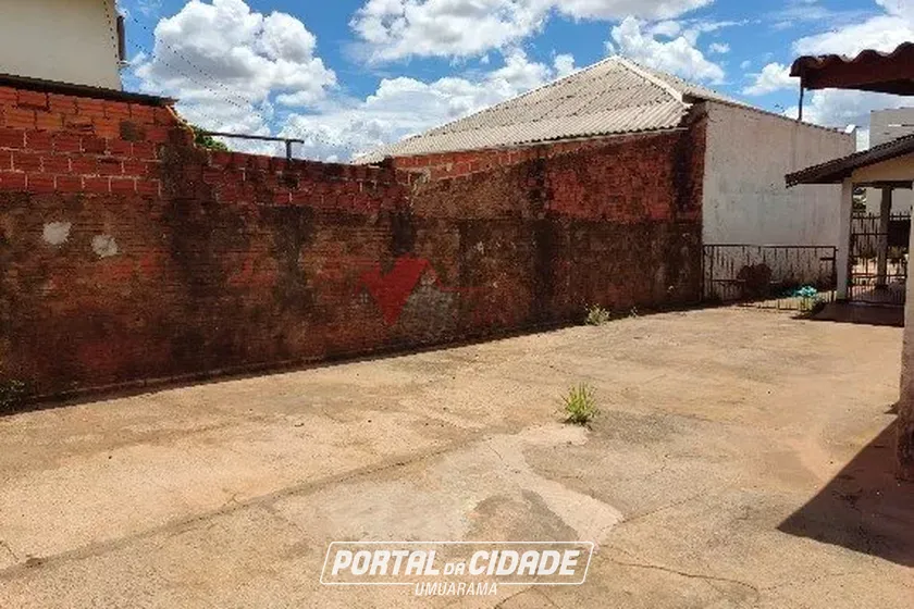 Casa &agrave; venda - Zona VII