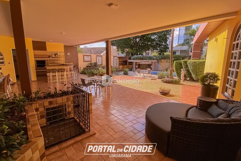 Casa &agrave; venda - 510m&sup2; - Zona II