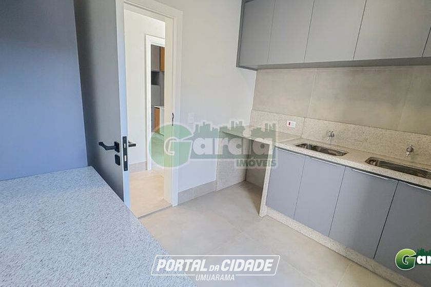 Casa &agrave; venda - 250m&sup2; - Residencial Portal das &Aacute;guas