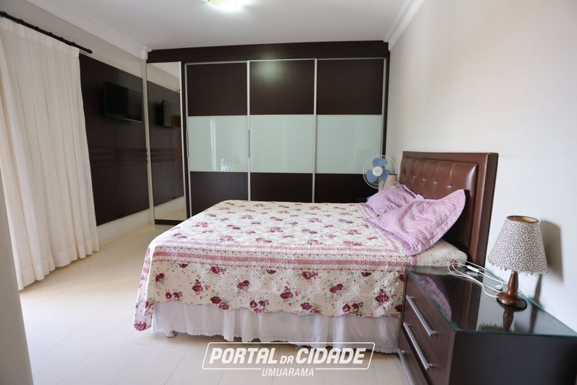 Apartamento &agrave; venda - 206m&sup2; - Zona I