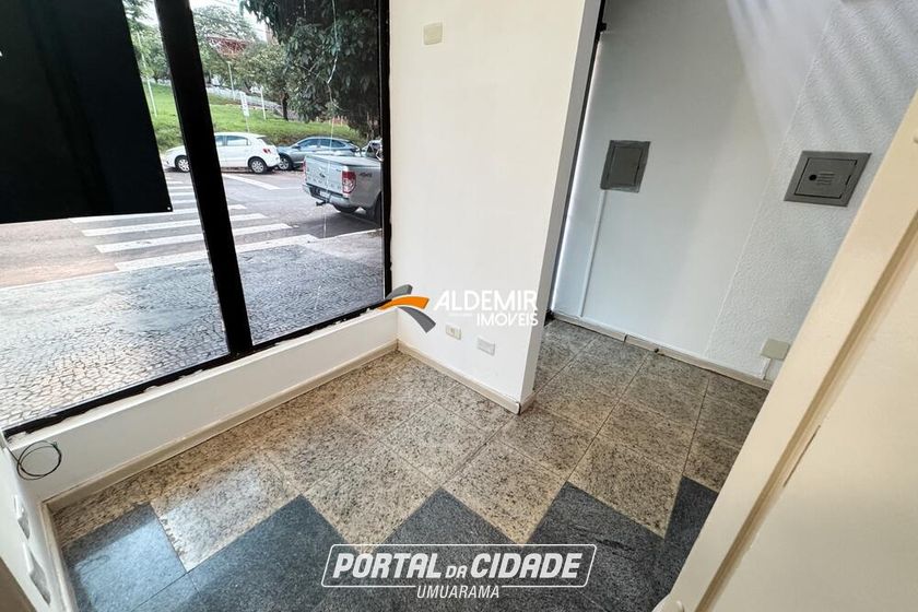 Sala Comercial para alugar - 42m&sup2; - Zona 1