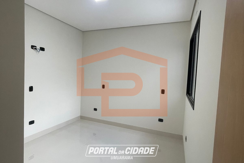 Casa &agrave; venda - 127m&sup2; - Parque Interlagos
