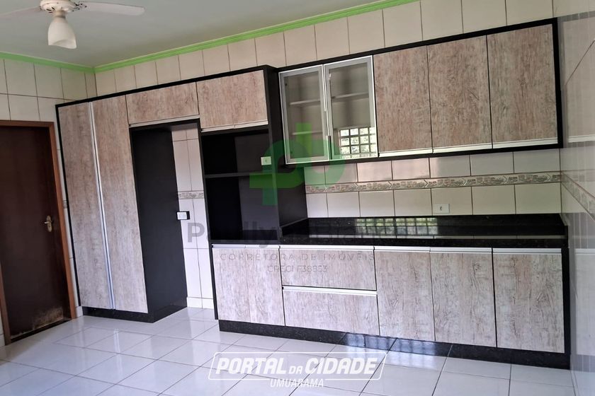 Casa &agrave; venda - 140m&sup2; - CENTRO