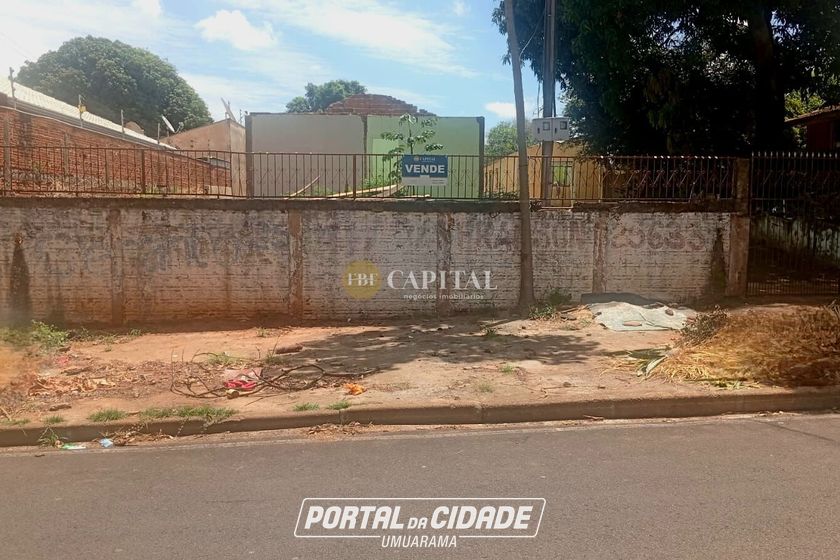Terreno &agrave; venda - 603m&sup2; - Zona VI