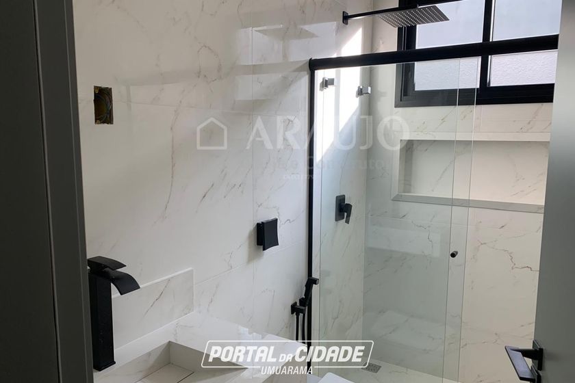 Casa &agrave; venda - 185m&sup2; - Jardins de Versailles