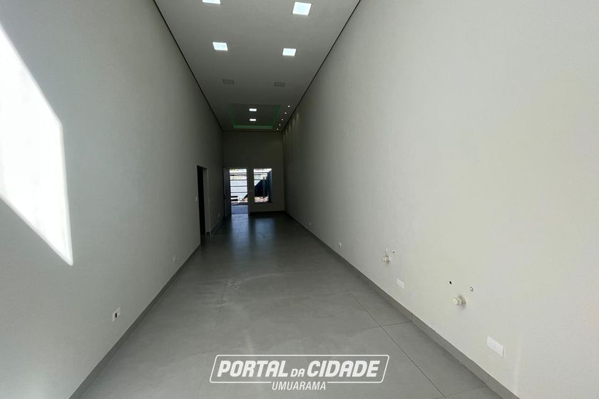 Casa &agrave; venda - 214m&sup2; - Jardim Imigrantes II