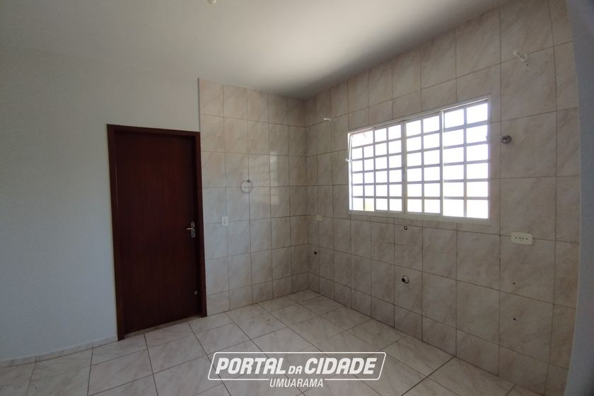Casa &agrave; venda - 255m&sup2; - ZONA VI