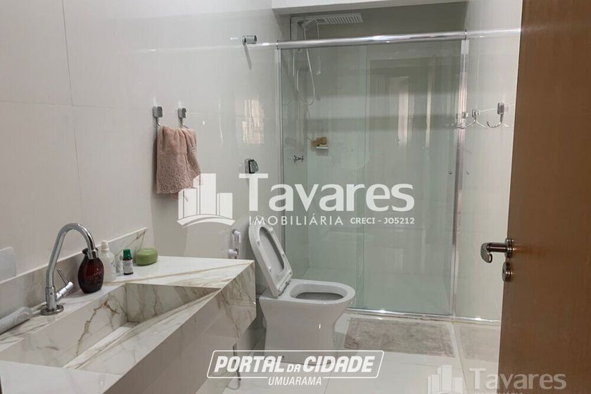 Sal&atilde;o Comercial &agrave; venda - 890m&sup2; - Zona VII