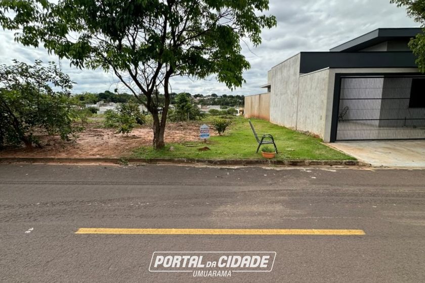 Terreno &agrave; venda - 214m&sup2; - JARDIM AEROPORTO