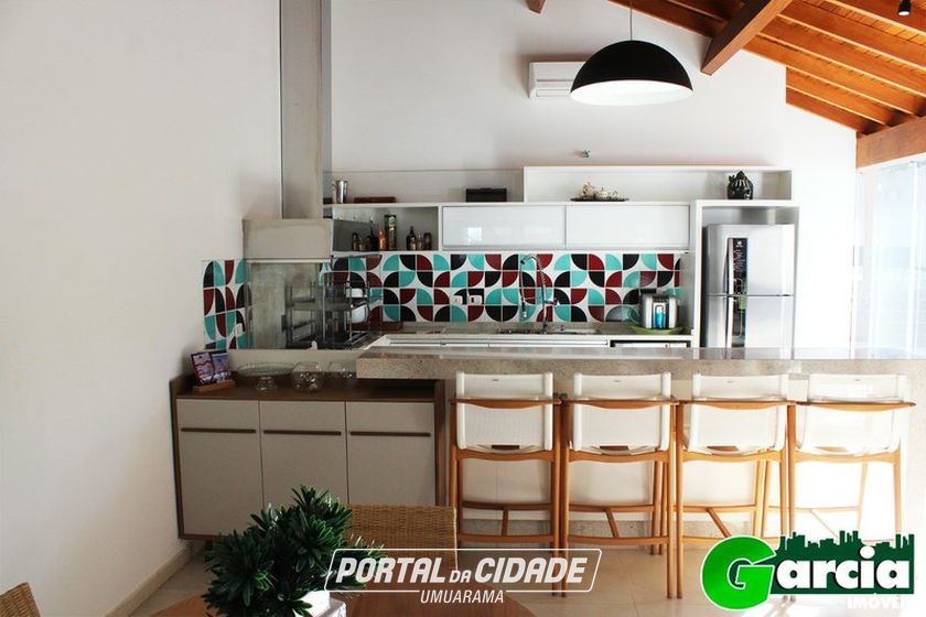 Sobrado &agrave; venda - 300m&sup2; - Jardim Veleiros