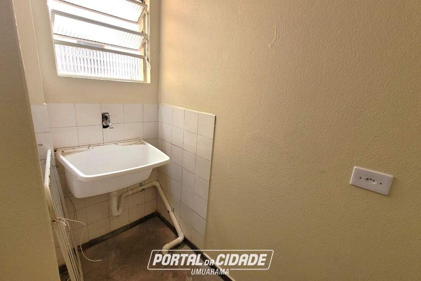 Apartamento para alugar - 59m&sup2; - Zona III