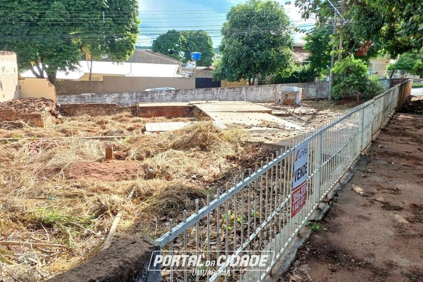 Terreno &agrave; venda - 342m&sup2; - Jardim Panorama