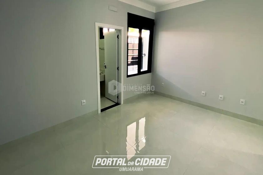 Casa &agrave; venda - 110m&sup2; - Jardim Cima