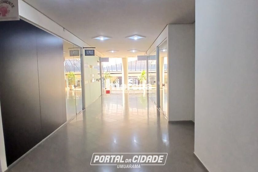 Sala Comercial para alugar - 140m&sup2; - Zona III