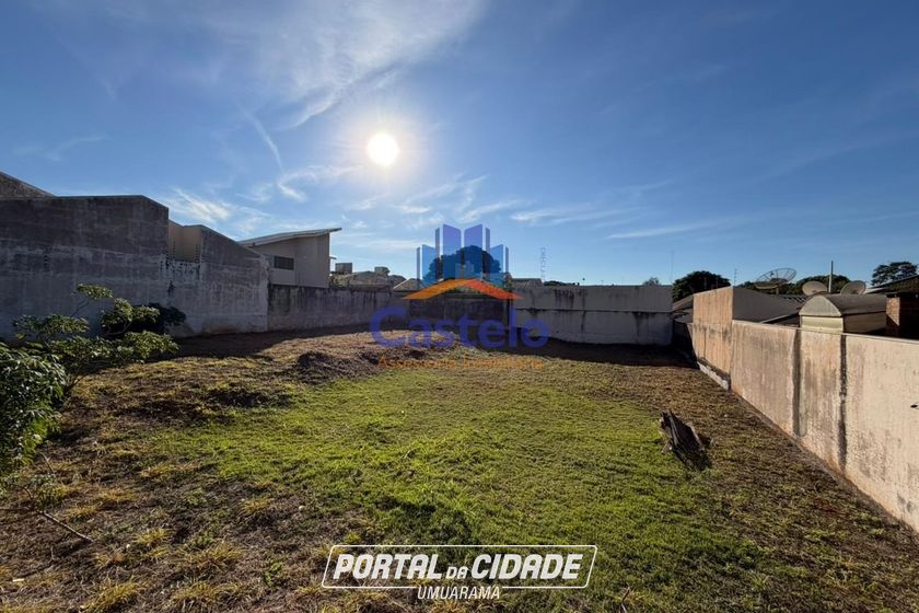 Terreno &agrave; venda - 360m&sup2; - ZONA III