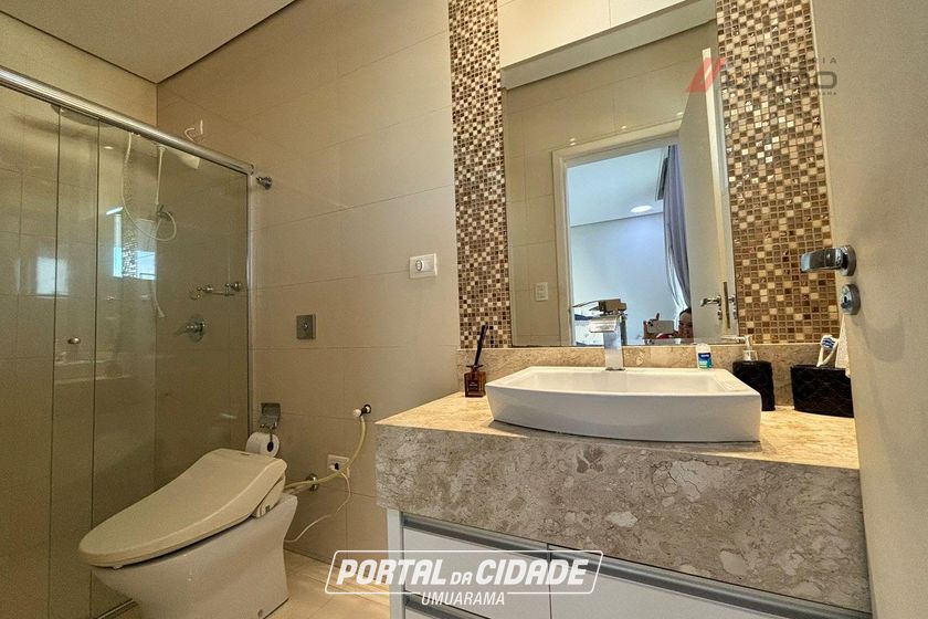 Casa &agrave; venda - 216m&sup2; - Jardim Vit&oacute;ria R&eacute;gia