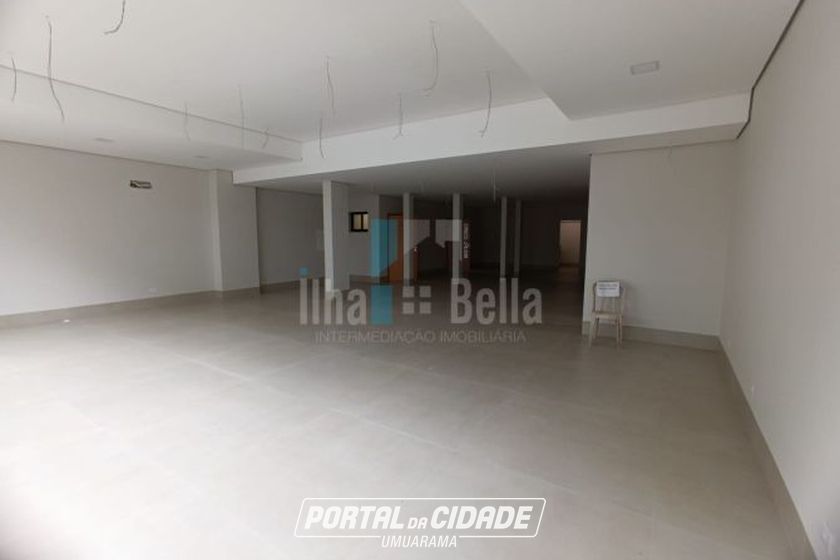 Sal&atilde;o Comercial para alugar - Zona III