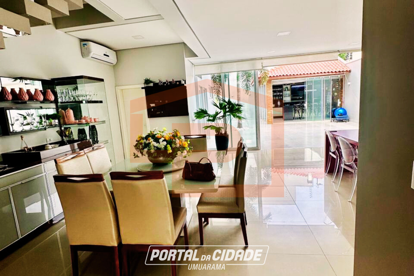 Sobrado &agrave; venda - 274m&sup2; - Jardim Pioneiros II