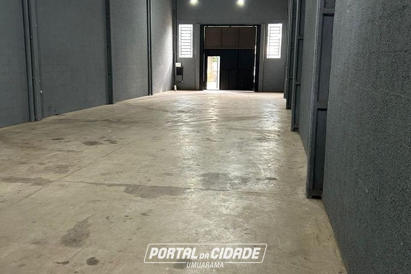 Sal&atilde;o Comercial &agrave; venda - 200m&sup2; - Jardim Nova Am&eacute;rica