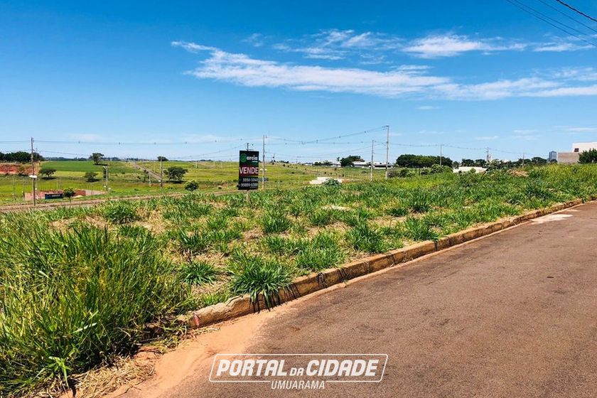 Terreno &agrave; venda - 216m&sup2; - Parque Residencial Metropolitano