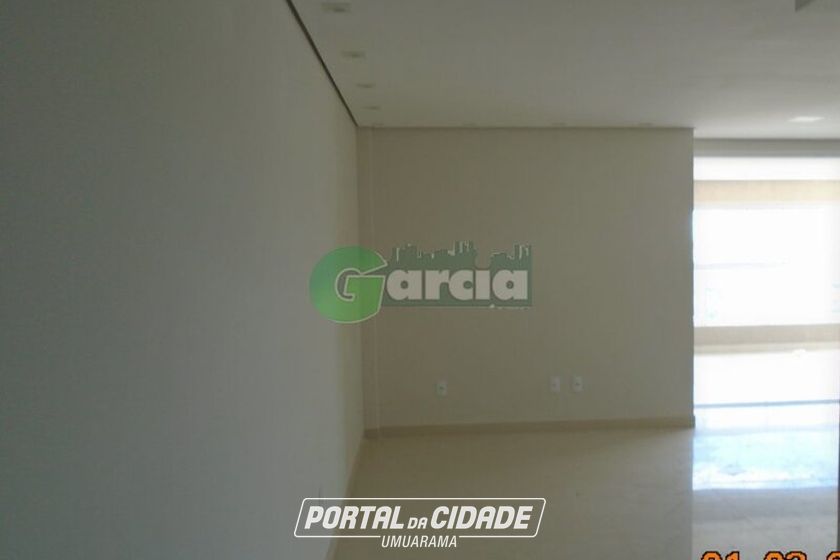 Apartamento &agrave; venda - 180m&sup2; - Zona III