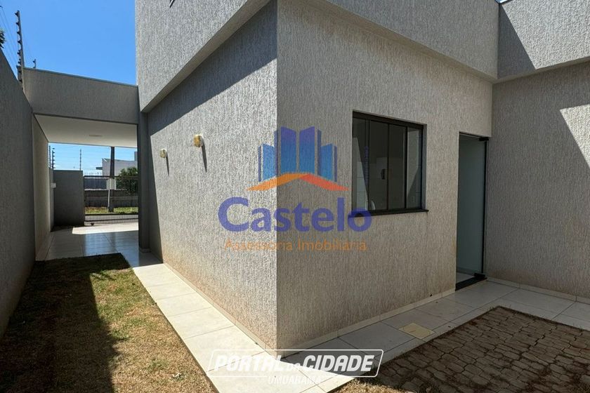 Casa &agrave; venda - 68m&sup2; - JARDIM COLORADO