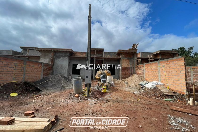 Casa &agrave; venda - 81m&sup2; - JARDIM COOPAGRO