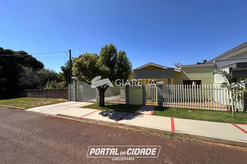 Casa &agrave; venda - 167m&sup2; - CENTRO