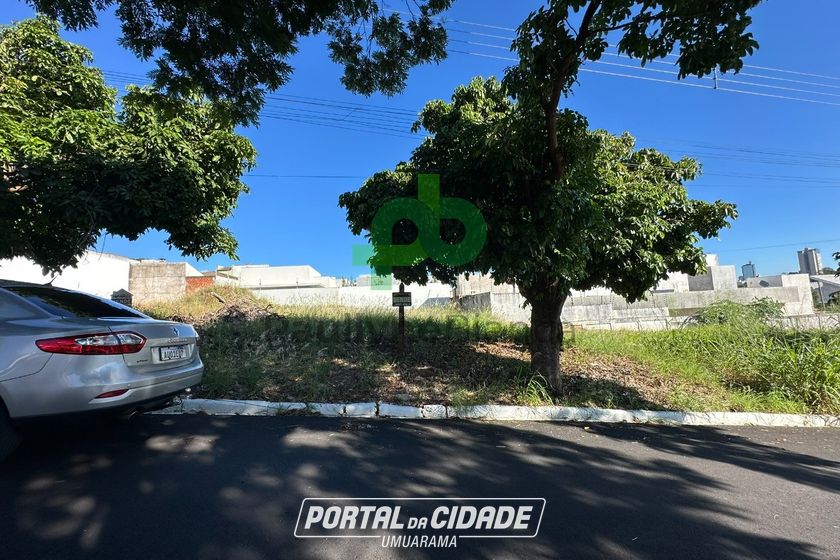 Terreno &agrave; venda - 254m&sup2; - Jardim Alphavile
