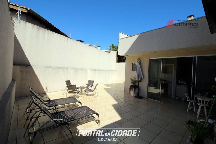 Casa &agrave; venda - 224m&sup2; - Zona 1