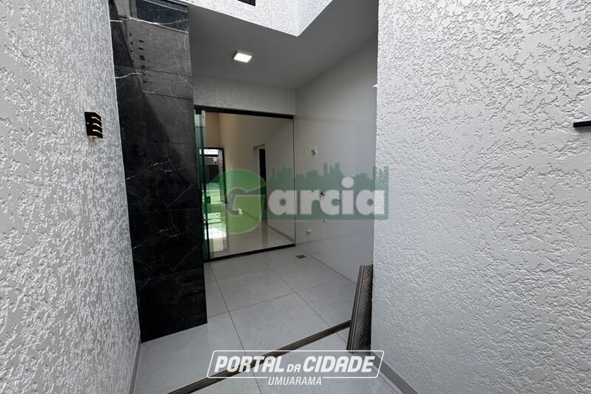 Casa &agrave; venda - 90m&sup2; - Jardim Cima