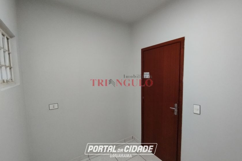 Casa &agrave; venda - 144m&sup2; - ZONA III