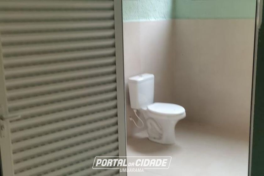 Sal&atilde;o Comercial &agrave; venda - 640m&sup2; - Zona Armazem