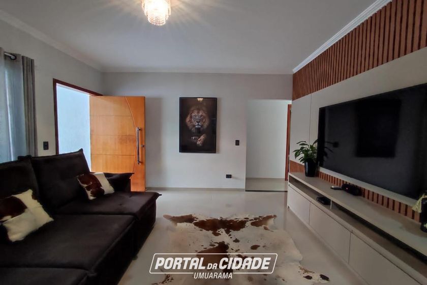 Casa &agrave; venda - 244m&sup2; - Zona V